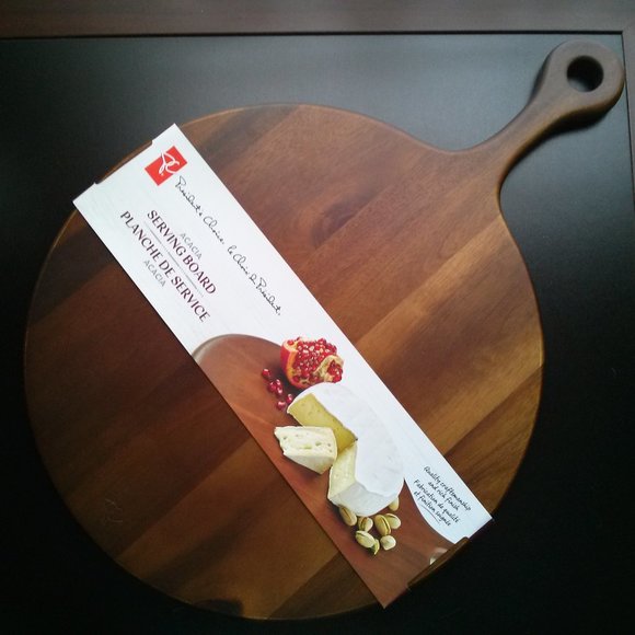 President's Choice Acacia Serving Board, 14" Diameter, Brand New - Picture 2 of 10